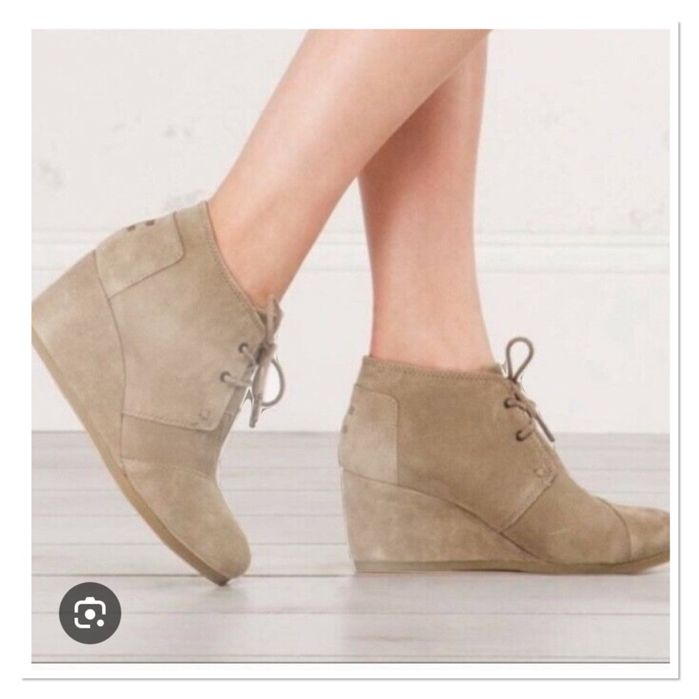 TOMS 'Desert' Wedge Booties